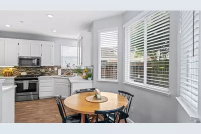 1407 Woodside Circle, Petaluma, CA 94954 - Photo 16