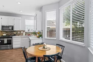 1407 Woodside Cir, Petaluma, CA 94954 - Photo 16