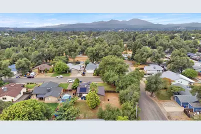3703 Harrow Court, Redding, CA 96002 - Photo 26