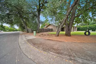 3703 Harrow Ct, Redding, CA 96002 - Photo 40