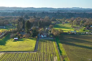 1636 Abramson Rd, Santa Rosa, CA 95401 - Photo 40