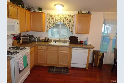 212 Valencia Drive, Fairfield, CA 94533 - Photo 16