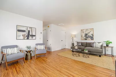 323 Silvio Lane, Novato, CA 94947 - Photo 2