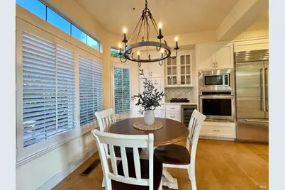 33 Cove Court, Napa, CA 94559 - Photo 12