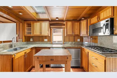 21 Main Street #F, Belvedere, CA 94920 - Photo 6