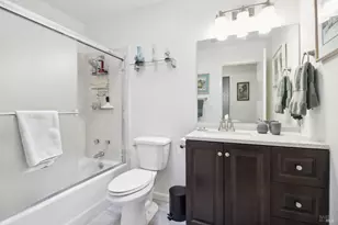 1240 Peppertree Cir, Saint Helena, CA 94574 - Photo 16