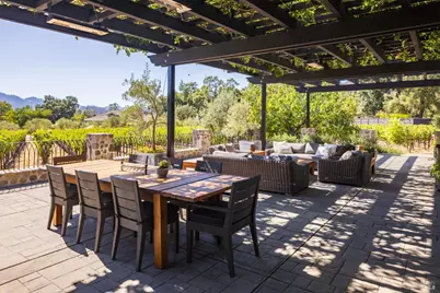 800 Lommel Road, Calistoga, CA 94515 - Photo 24