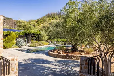 800 Lommel Road, Calistoga, CA 94515 - Photo 30