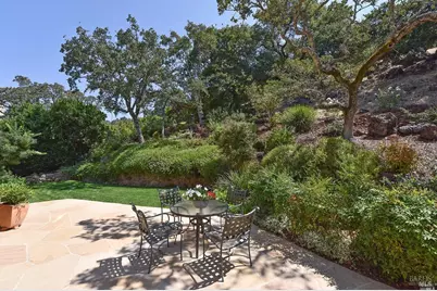 1166 Castle Oaks Drive, Napa, CA 94558 - Photo 6