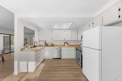 107 Inyo Court, Vacaville, CA 95687 - Photo 12