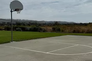 91 S Newport Dr, Napa, CA 94559 - Photo 52