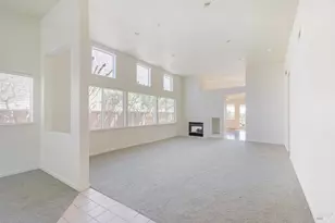 91 S Newport Dr, Napa, CA 94559 - Photo 18