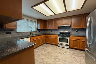 920 Crestmont Dr, Angwin, CA 94508 - Photo 2