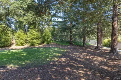 2773 Elks Way, Napa, CA 94558 - Photo 36