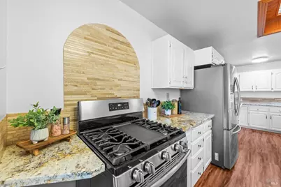 4265 Summerwood Court, Vacaville, CA 95688 - Photo 10