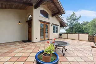 5262 Wikiup Ct, Santa Rosa, CA 95403 - Photo 2