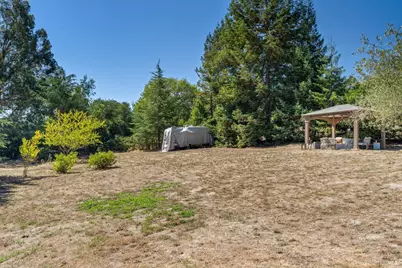 8061 Elphick Road, Sebastopol, CA 95472 - Photo 26