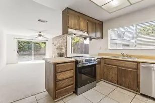 715 Berkshire Ct, Dixon, CA 95620 - Photo 8