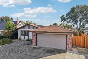 1136 Woodridge Dr, Vacaville, CA 95687 - Photo 36