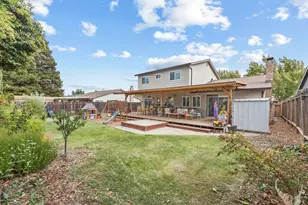 731 La Cruz Ln, Vacaville, CA 95687 - Photo 32