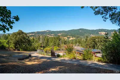 28670 Highway 128, Yorkville, CA 95449 - Photo 34