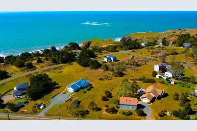 46851 Iversen Lane, Gualala, CA 95445 - Photo 16