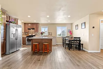 4203 Independence Lane, Vacaville, CA 95688 - Photo 8