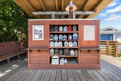 12 S 40 Dock, Sausalito, CA 94965 - Photo 20