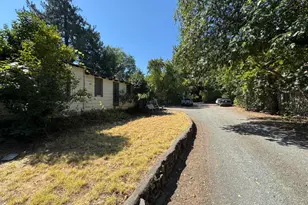 2140 S State St, Ukiah, CA 95482 - Photo 20