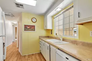 504 Colonial Park Dr, Santa Rosa, CA 95403 - Photo 8