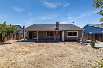 253 Carlisle Way, Benicia, CA 94510 - Photo 40
