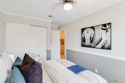 253 Carlisle Way, Benicia, CA 94510 - Photo 32