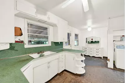 300 Butcher Road, Vacaville, CA 95687 - Photo 16