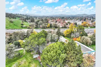 300 Butcher Road, Vacaville, CA 95687 - Photo 92