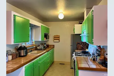 4020 Ridge Circle, Willits, CA 95490 - Photo 10