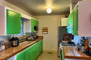 4020 Ridge Cir, Willits, CA 95490 - Photo 10