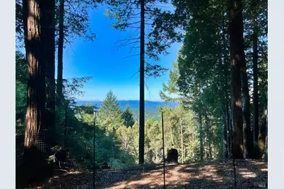 4020 Ridge Circle, Willits, CA 95490 - Photo 2