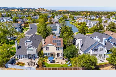 56 Waterside Circle, San Rafael, CA 94903 - Photo 20