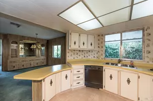 20 E Napa Dr, Petaluma, CA 94952 - Photo 6