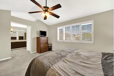 805 Gazebo Court, Suisun City, CA 94585 - Photo 20