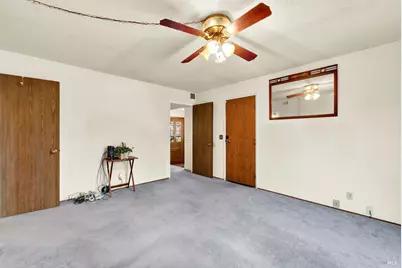 221 Livingston Avenue, Vacaville, CA 95687 - Photo 44