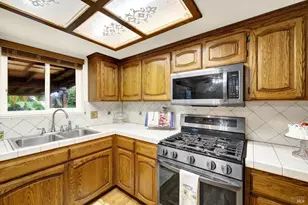 221 Livingston Ave, Vacaville, CA 95687 - Photo 34