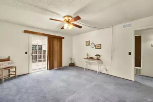 221 Livingston Ave, Vacaville, CA 95687 - Photo 42