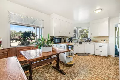 2085 Fulton Road, Santa Rosa, CA 95403 - Photo 12