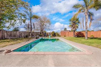 2085 Fulton Road, Santa Rosa, CA 95403 - Photo 46