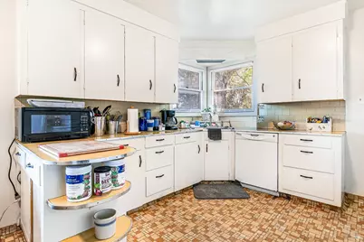 2085 Fulton Road, Santa Rosa, CA 95403 - Photo 16