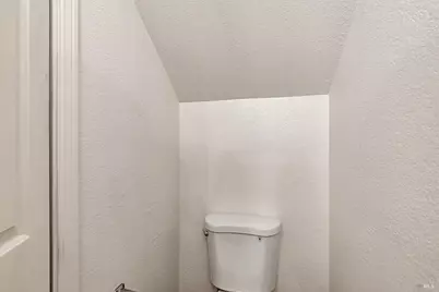 1239 Eardley Avenue, Santa Rosa, CA 95401 - Photo 12