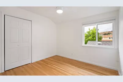 8 Clover Hill Court, San Rafael, CA 94903 - Photo 12