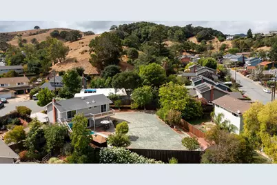 8 Clover Hill Court, San Rafael, CA 94903 - Photo 22