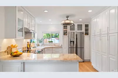 8 Clover Hill Court, San Rafael, CA 94903 - Photo 2